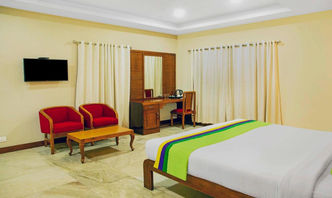 Treebo Kumily Gate Thekkady, Periyar National Park Hotell Exteriör bild
